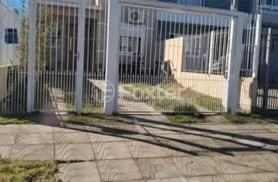 Casa com 2 quartos à venda na rua monsenhor augusto dalvit, 98, hípica, porto alegre, 67 m2 por r$ 395.000