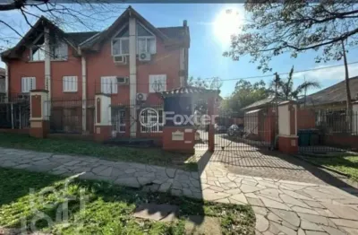 Casa em condomínio fechado com 3 quartos à venda na rua sepé tiaraju, 1500, medianeira, porto alegre, 140 m2 por r$ 475.000