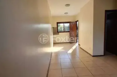 Casa com 2 quartos à venda na avenida nossa senhora de guadalupe, 351, hípica, porto alegre, 60 m2 por r$ 336.000
