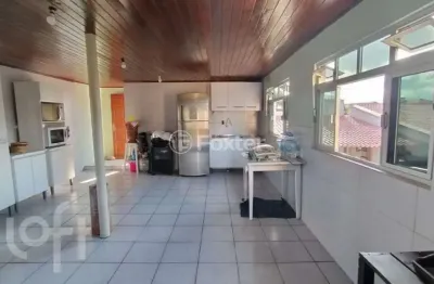 Casa com 3 quartos à venda na rua cardida freitas da rosa, 400, enseada de brito, palhoça, 120 m2 por r$ 550.000