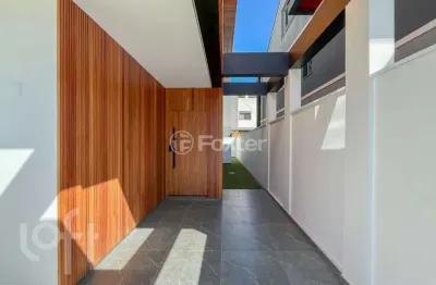 Casa com 5 quartos à venda na rua do trapiche, 350, campeche, florianópolis, 219 m2 por r$ 1.790.000