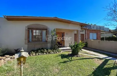 Casa com 4 quartos à venda na avenida imperial, 134, ipanema, porto alegre, 337 m2 por r$ 695.000