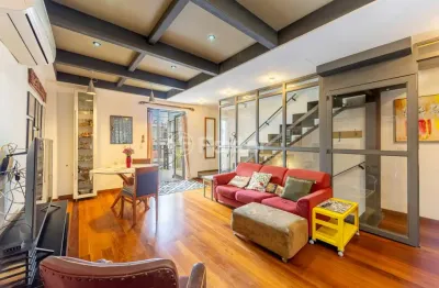 Casa à venda na rua cabral, 455, rio branco, porto alegre, 151 m2 por r$ 989.000