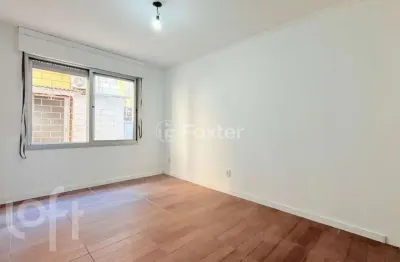 Apartamento com 2 quartos à venda na avenida getúlio vargas, 205, menino deus, porto alegre, 74 m2 por r$ 330.000