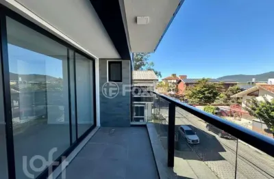 Apartamento com 2 quartos à venda na rua doutor joão de oliveira, 827, canasvieiras, florianópolis, 76 m2 por r$ 890.000