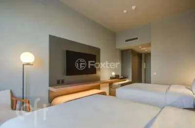 Kitnet / stúdio à venda na avenida padre cacique, 2703, praia de belas, porto alegre, 30 m2 por r$ 270.000