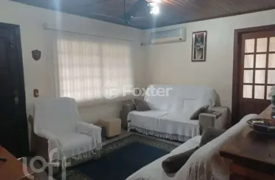 Casa com 3 quartos à venda na rua stephan zweig, 57, cavalhada, porto alegre, 180 m2 por r$ 680.000