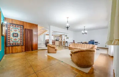Casa com 3 quartos à venda na rua guilherme alves, 1561, partenon, porto alegre, 208 m2 por r$ 980.000