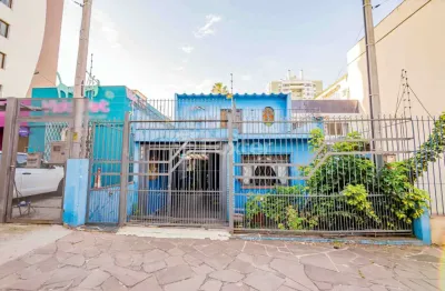 Casa com 2 quartos à venda na avenida caçapava, 120, petrópolis, porto alegre, 132 m2 por r$ 760.000