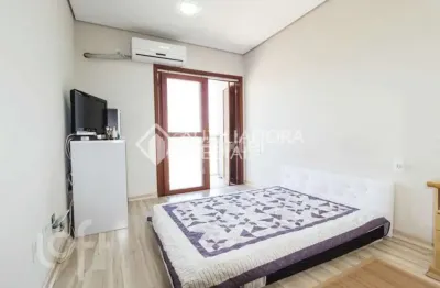 Casa com 2 quartos à venda na rua pau-brasil, 271, hípica, porto alegre, 64 m2 por r$ 295.000