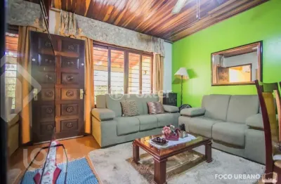 Casa com 4 quartos à venda na avenida protásio alves, 7816, petrópolis, porto alegre, 212 m2 por r$ 420.000