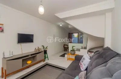 Casa com 2 quartos à venda na rua manoel fernandes, 253, guarujá, porto alegre, 86 m2 por r$ 339.000