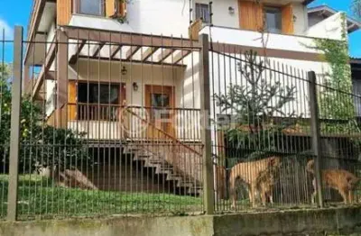 Casa com 3 quartos à venda na rua doutor pitrez, 445, ipanema, porto alegre, 283 m2 por r$ 1.600.000