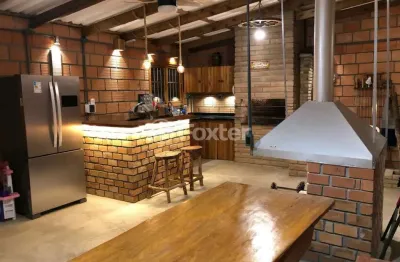 Casa em condomínio fechado com 2 quartos à venda na avenida das flores, 5905, águas claras, viamão, 500 m2 por r$ 340.000