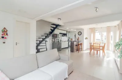 Casa em condomínio fechado com 3 quartos à venda na rua madre clara, 1200, rubem berta, porto alegre, 125 m2 por r$ 699.000