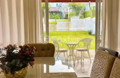 Casa em condomínio fechado com 3 quartos à venda na avenida luigi lucchese, 440, loteamento jardim timbaúva, gravataí, 150 m2 por r$ 899.000