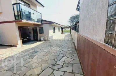 Casa com 3 quartos à venda na rua nestor domingos rizzo, 1348, desvio rizzo, caxias do sul, 147 m2 por r$ 798.000