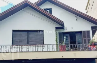 Casa com 3 quartos à venda na rua miguel muratore, 65, medianeira, caxias do sul, 241 m2 por r$ 650.000
