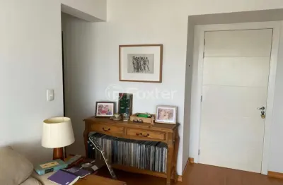 Apartamento com 2 quartos à venda na rua veador porto, 709, santana, porto alegre, 55 m2 por r$ 485.000