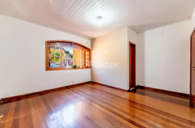 Casa com 2 quartos à venda na rua vidal de negreiros, 140, vila são josé, porto alegre, 112 m2 por r$ 800.000