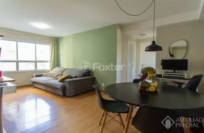 Apartamento com 2 quartos à venda na rua attílio bilibio, 251, jardim carvalho, porto alegre, 54 m2 por r$ 340.000