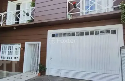 Casa com 4 quartos à venda na rua joão paetzel, 1032, chácara das pedras, porto alegre, 281 m2 por r$ 2.500.000