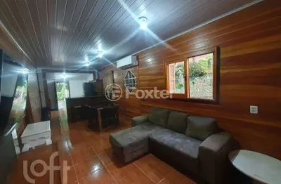 Casa com 2 quartos à venda na rua roma, 134, mato queimado, gramado, 62 m2 por r$ 750.000
