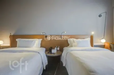 Kitnet / stúdio à venda na avenida padre cacique, 2703, praia de belas, porto alegre, 26 m2 por r$ 250.000