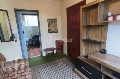 Apartamento com 2 quartos à venda na rua hipólito da costa, 231, santa tereza, porto alegre, 46 m2 por r$ 195.000