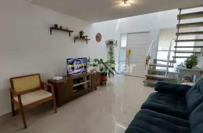 Casa com 2 quartos à venda na rua tenente silvestre rocha, 34, ribeirão da ilha, florianópolis, 99 m2 por r$ 825.000