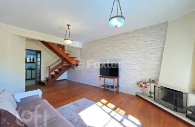 Casa com 3 quartos à venda na rua kyve t. knijnik, 30, espírito santo, porto alegre, 137 m2 por r$ 598.000