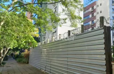 Terreno à venda na rua dário pederneiras, 165, petrópolis, porto alegre, 671 m2 por r$ 2.250.000