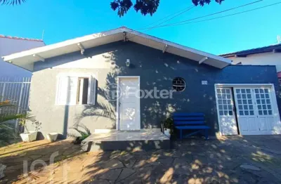 Casa com 2 quartos à venda na rua osvaldo optiz, 709, estância velha, canoas, 49 m2 por r$ 670.000