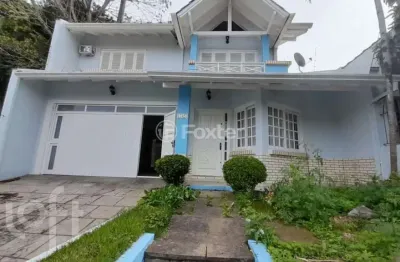 Casa com 3 quartos à venda na rua caçador, 745, rio branco, novo hamburgo, 187 m2 por r$ 650.000