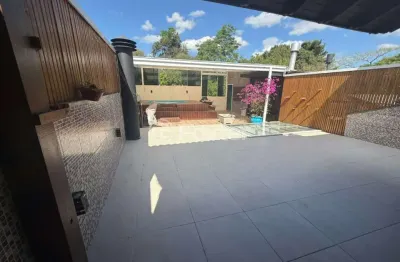 Casa com 2 quartos à venda na rua diógenes sobrosa de souza, 214, lomba do pinheiro, porto alegre, 150 m2 por r$ 332.500