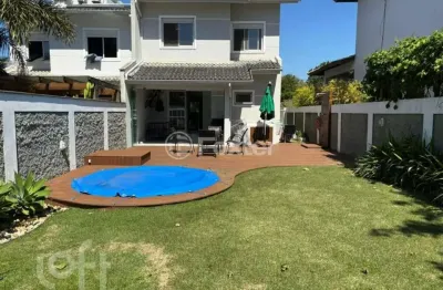 Casa com 3 quartos à venda na rua silvio lopes araújo, 121, rio tavares, florianópolis, 124 m2 por r$ 2.000.000