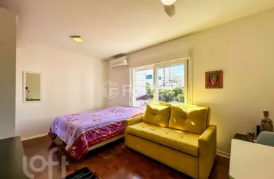 Apartamento com 1 quarto à venda na avenida independência, 479, independência, porto alegre, 29 m2 por r$ 215.000