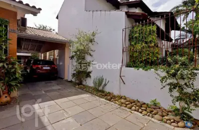 Casa com 5 quartos à venda na rua padre todesco, 454, partenon, porto alegre, 247 m2 por r$ 1.140.000