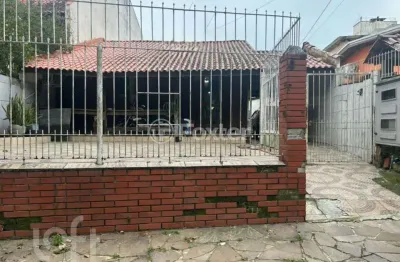 Casa com 2 quartos à venda na travessa vileta, 322, jardim botânico, porto alegre, 215 m2 por r$ 1.800.000