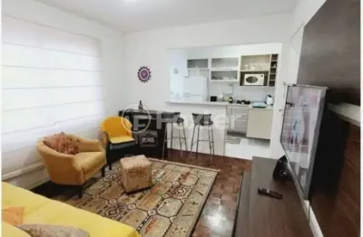 Apartamento com 1 quarto à venda na rua duque de caxias, 847, centro histórico, porto alegre, 47 m2 por r$ 298.000
