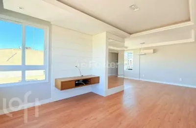 Apartamento com 3 quartos à venda na rua riveira, 255, petrópolis, porto alegre, 106 m2 por r$ 1.150.000