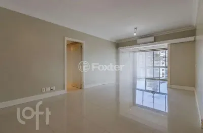 Apartamento com 3 quartos à venda na rua dona laura, 782, rio branco, porto alegre, 144 m2 por r$ 1.800.000