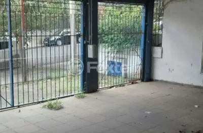 Casa com 6 quartos à venda na rua coronel paulino teixeira, 364, rio branco, porto alegre, 600 m2 por r$ 3.400.000