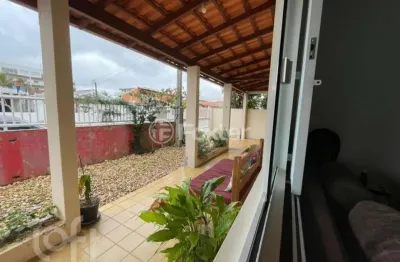 Casa com 5 quartos à venda na rua santarem, 333, enseada de brito, palhoça, 250 m2 por r$ 980.000