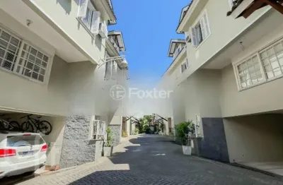 Casa em condomínio fechado com 3 quartos à venda na rua conde da figueira, 458, vila jardim, porto alegre, 249 m2 por r$ 900.000
