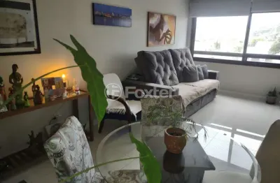 Apartamento com 3 quartos à venda na travessa escobar, 193, camaquã, porto alegre, 76 m2 por r$ 650.000