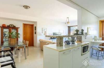 Apartamento com 2 quartos à venda na rua coronel corte real, 310, petrópolis, porto alegre, 73 m2 por r$ 680.000