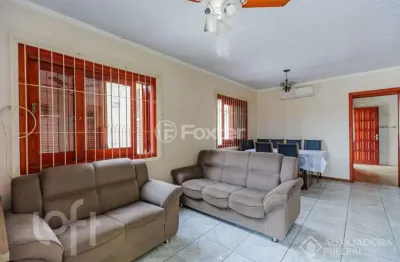 Casa com 3 quartos à venda na rua joana ribeiro rodrigues, 288, cavalhada, porto alegre, 180 m2 por r$ 531.000