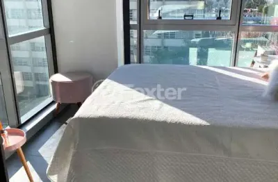 Apartamento com 1 quarto à venda na avenida borges de medeiros, 2277, praia de belas, porto alegre, 46 m2 por r$ 710.000