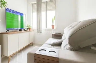 Apartamento com 2 quartos à venda na rua gorki, 191, cavalhada, porto alegre, 46 m2 por r$ 180.000